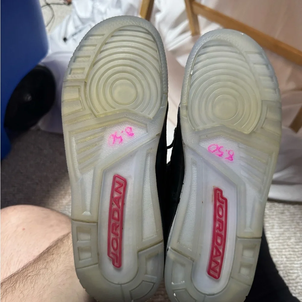 Nike Air Jordan Courtside 23 Boys Size 7Y Black Red Athletic Shoes Sneakers - Picture 5 of 7